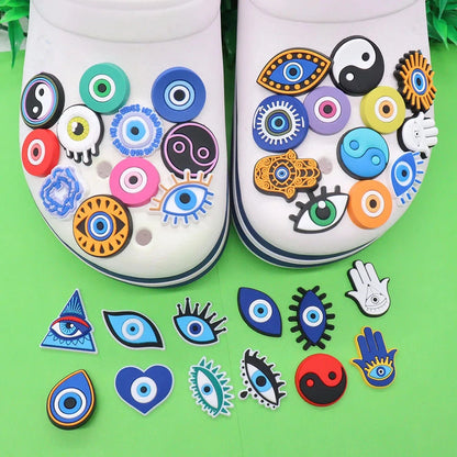 Yeux colorés en PVC, main Yin et Yang, pantoufles pour adultes, breloques à boutons de chaussures, taille courte pour cadeau de fête